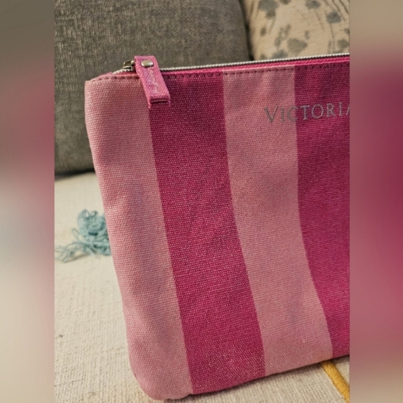 Victoria Secret 3 SIZE BUNDLE SET ALL ZIP PINK NWOT - Picture 11 of 11